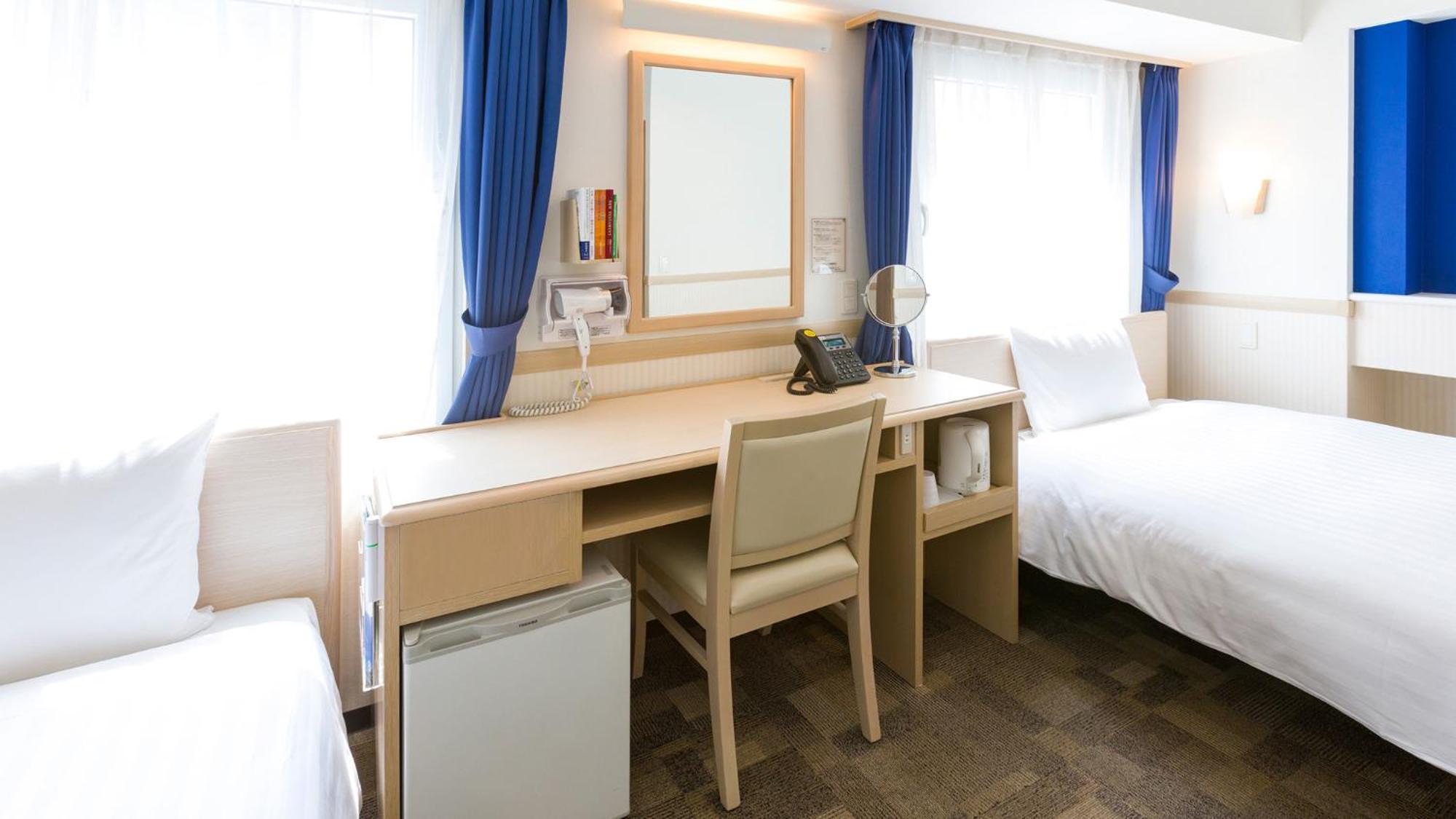 Toyoko Inn Toyota Shi Ekimae Habitación foto